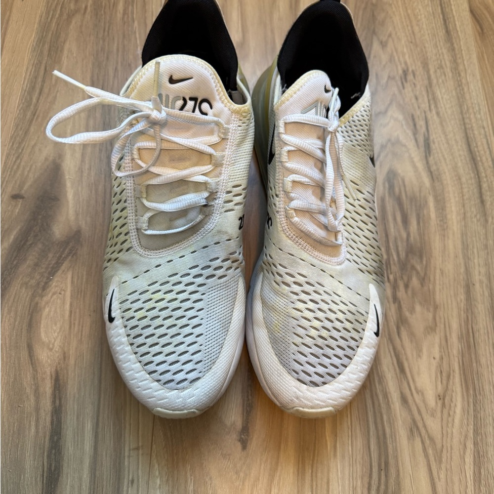 Nike 270s White and Black Athletic Shoes
